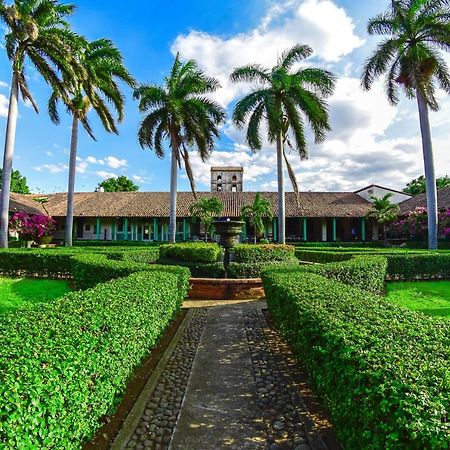 Hotel El Convento Leon Nicaragua Exterior photo