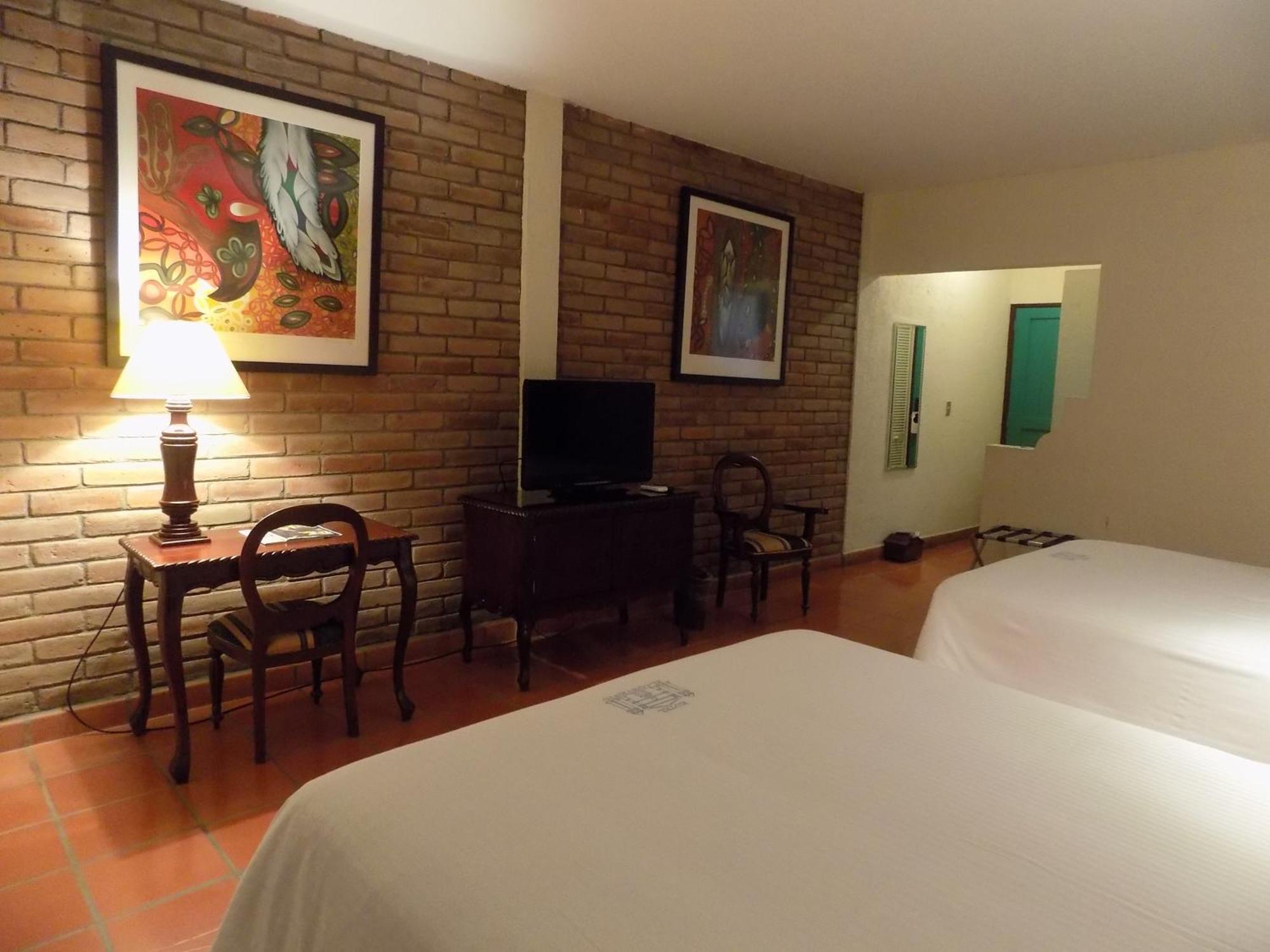 Hotel El Convento Leon Nicaragua Room photo
