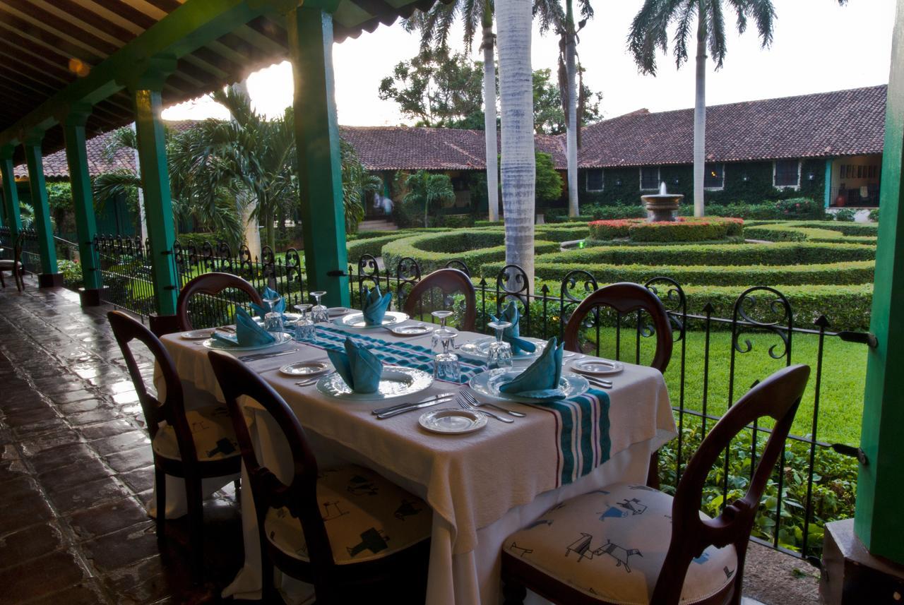 Hotel El Convento Leon Nicaragua Exterior photo