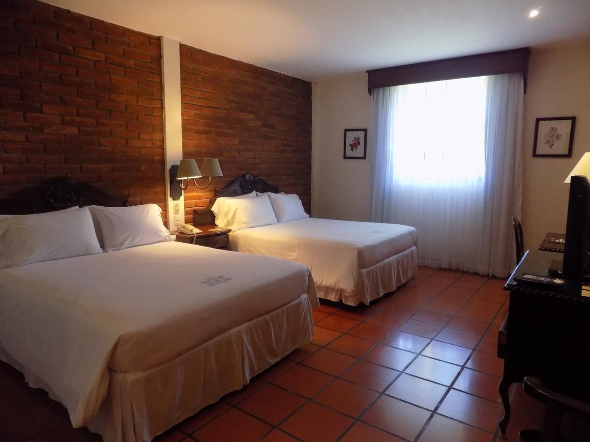 Hotel El Convento Leon Nicaragua Exterior photo