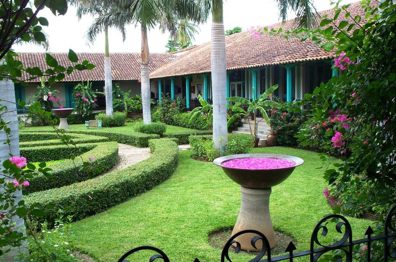 Hotel El Convento Leon Nicaragua Exterior photo