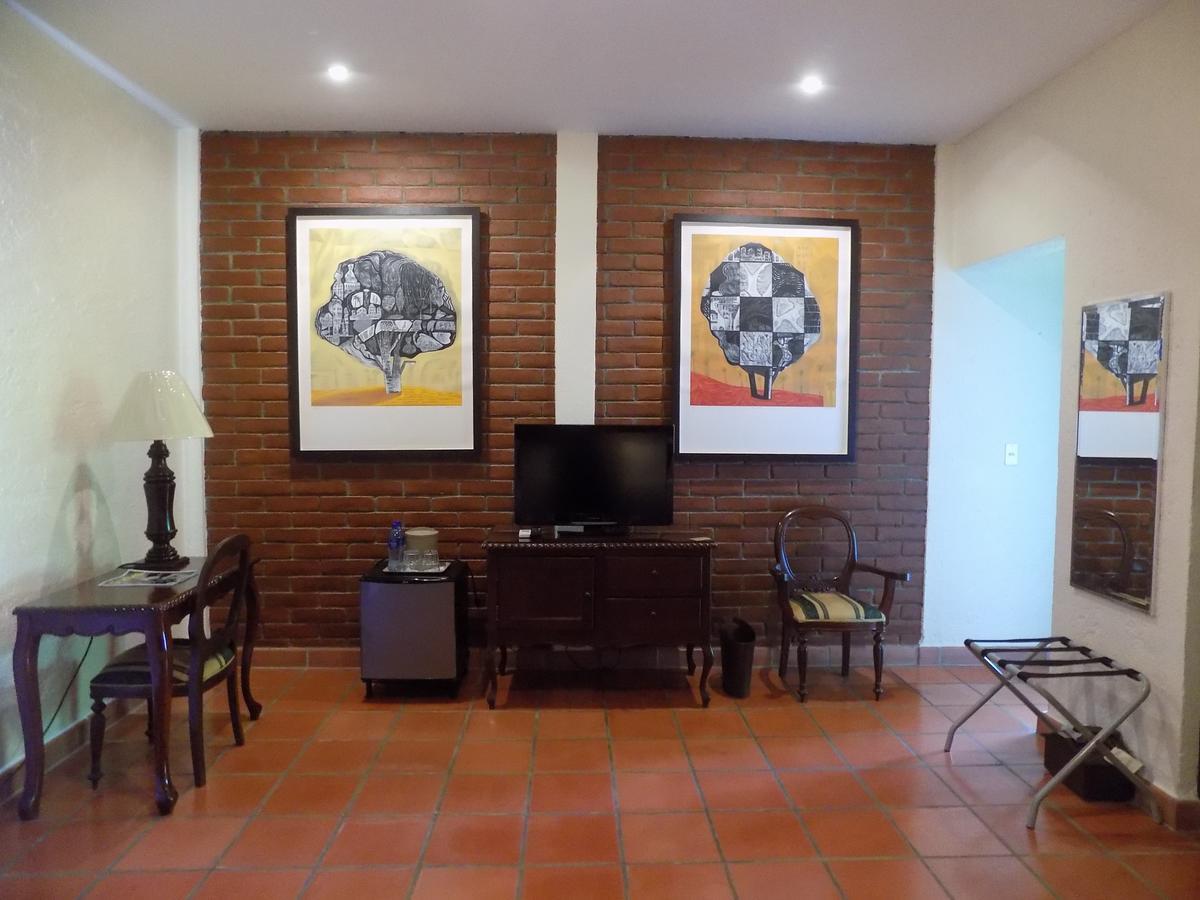 Hotel El Convento Leon Nicaragua Exterior photo