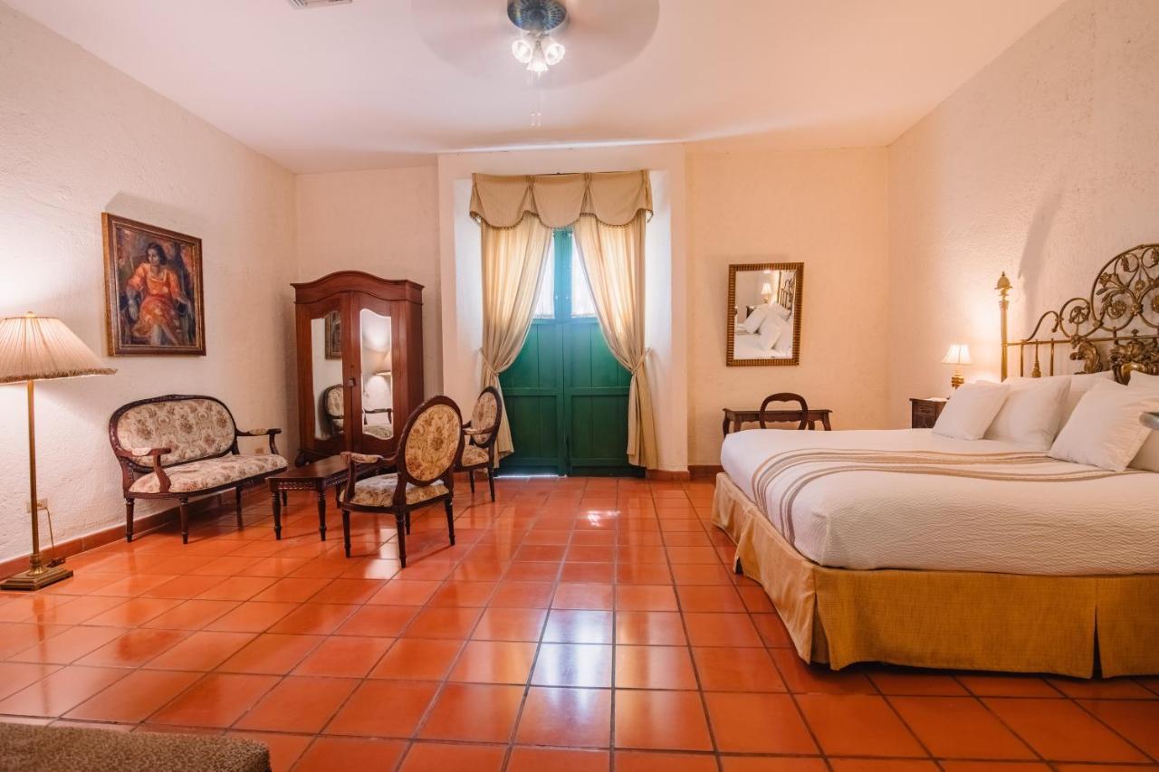 Hotel El Convento Leon Nicaragua Exterior photo
